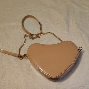 Elegant Tan Heart Crossbody Bag with Gold Chain
